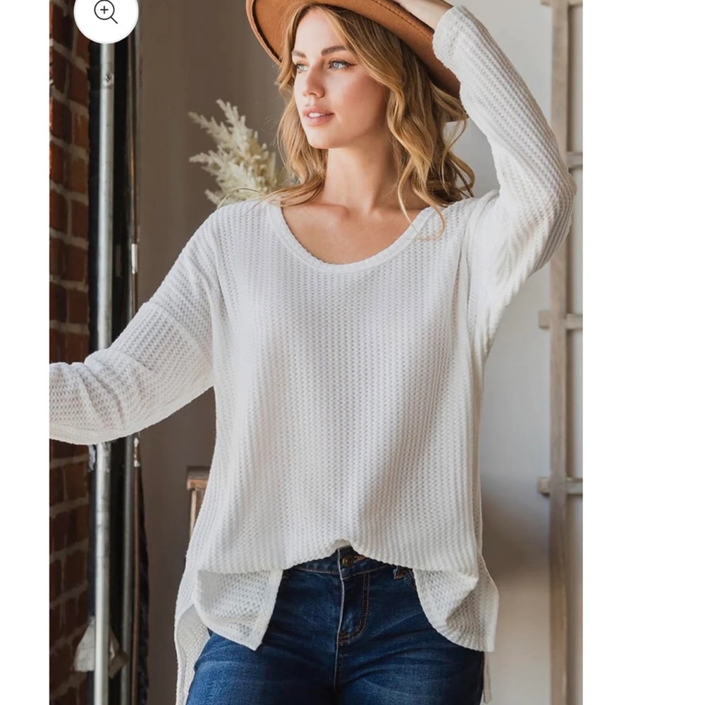 White waffle knit relaxed fit sweater